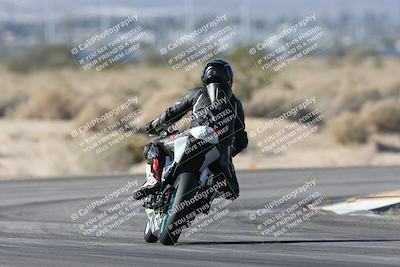 media/Dec-07-2025-CVMA (Sun) [[3e7d2de5dc]]/Race 5-Formula UL-CVMA Hooligans-American Thunder/